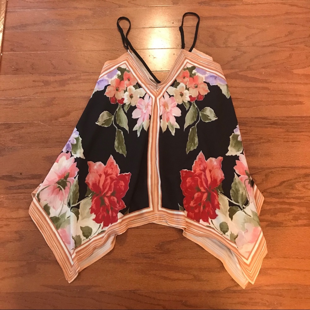AKIRA Floral Top